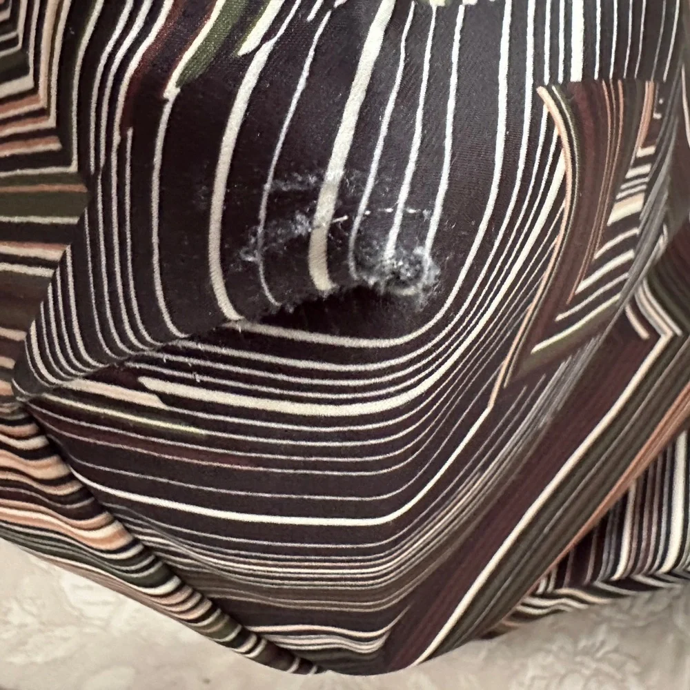 Longchamp Op Art Medium Shoulder Tote - Picture 3 of 15